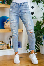 Load image into Gallery viewer, Judy Blue Isabella Paint Splatter Boyfriend Jeans