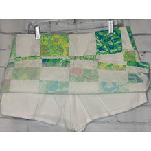 Load image into Gallery viewer, Lilly Pulitzer Patchwork January Skort
