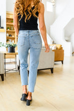 Load image into Gallery viewer, Judy Blue Florence High Waist Destroyed Boyfriend Jeans
