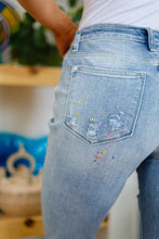 Load image into Gallery viewer, Judy Blue Isabella Paint Splatter Boyfriend Jeans
