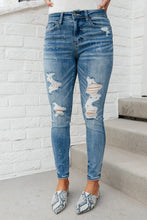 Load image into Gallery viewer, Ocean Side Distressed Skinny Jeans
